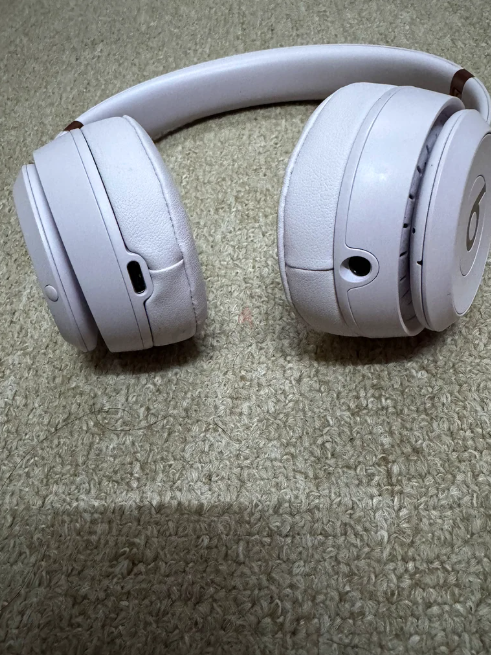 Beats Solo 4